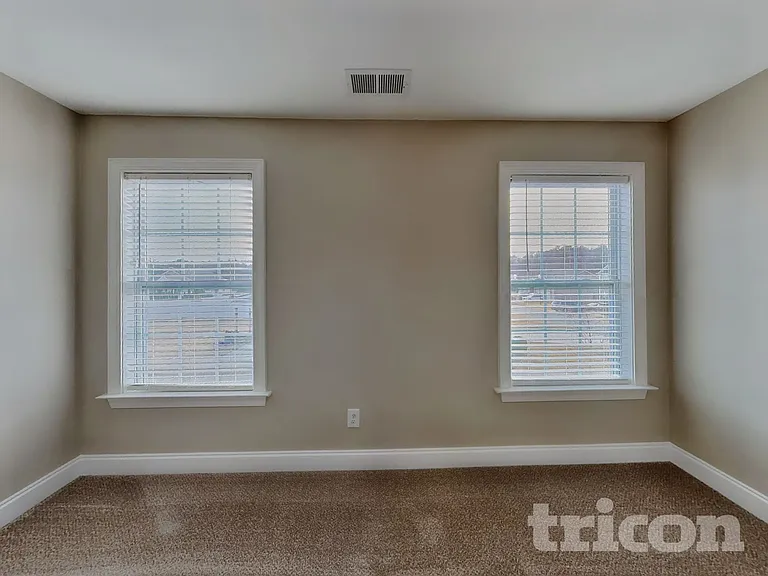 54 Jonalker Ct — Photo 15