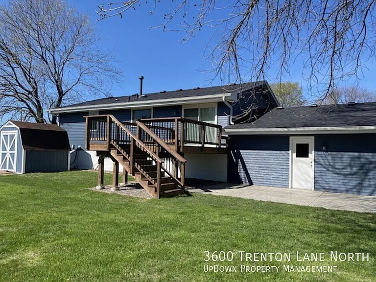 3600 Trenton Ln N — Photo 21
