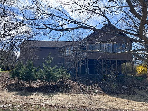 5th image of 990 Trutt Rd