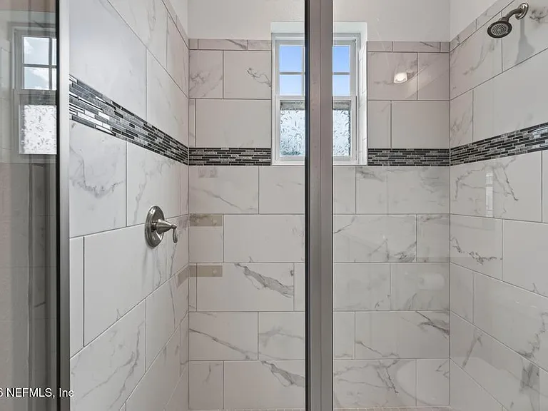 187 Beale Ave — Photo 111