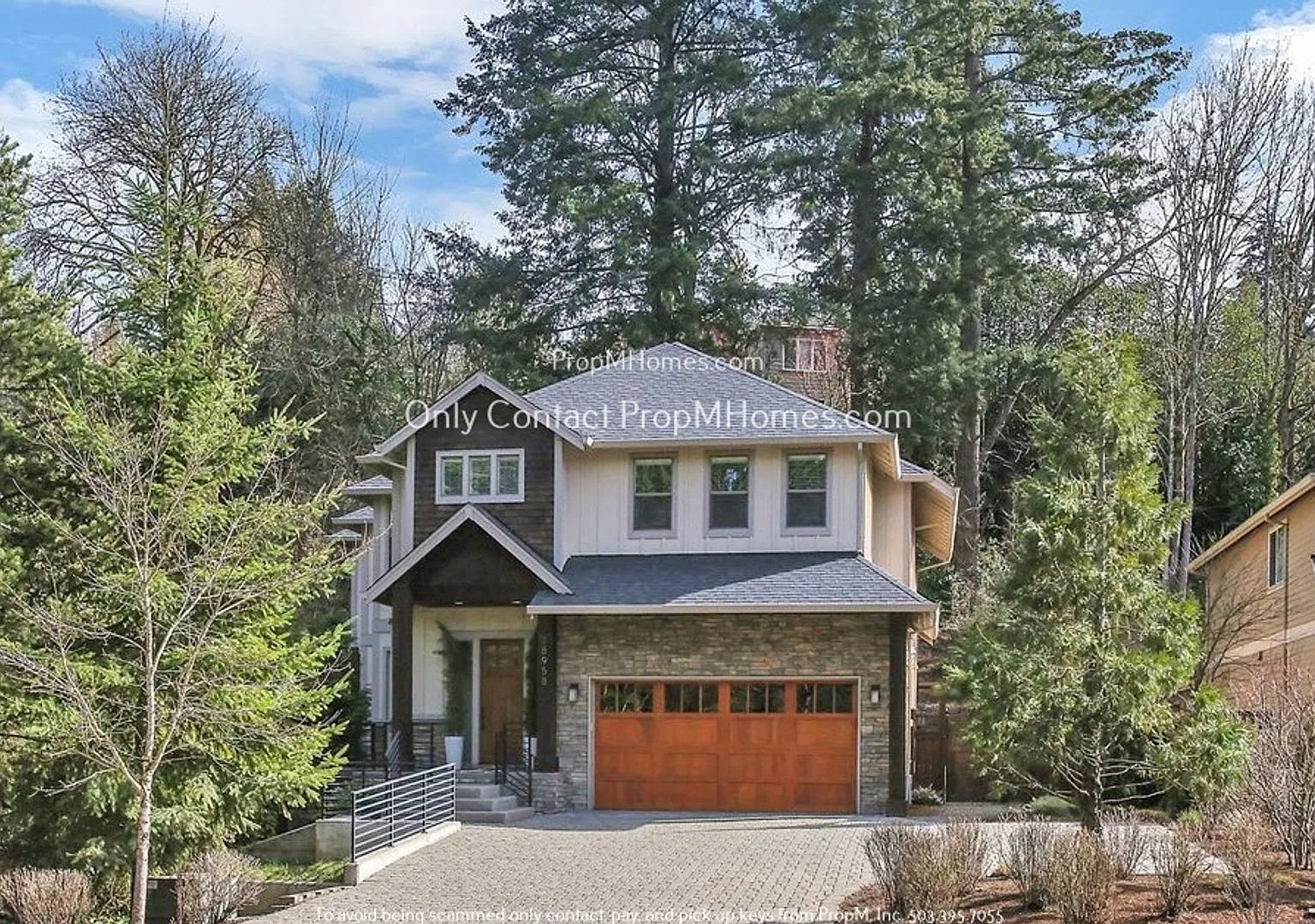 Luxury Four Bedroom Home In Lake Oswego! — Photo 1