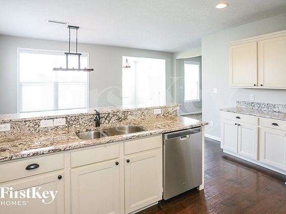 5th image of 5788 Waterstone Way