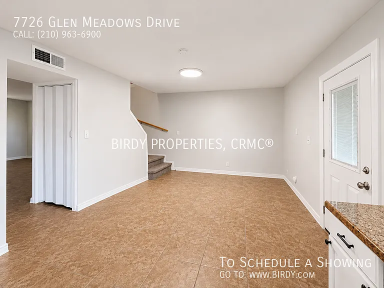 7726 Glen Meadows Dr — Photo 17