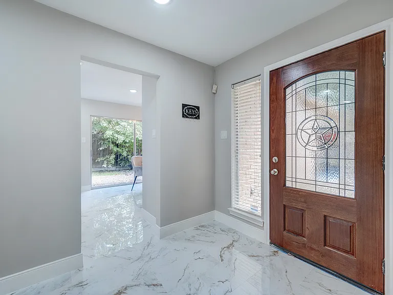 1626 S Kirkwood Rd — Photo 18