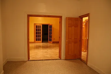 Rented by Transvilla Real Estate & Development Group Inc.