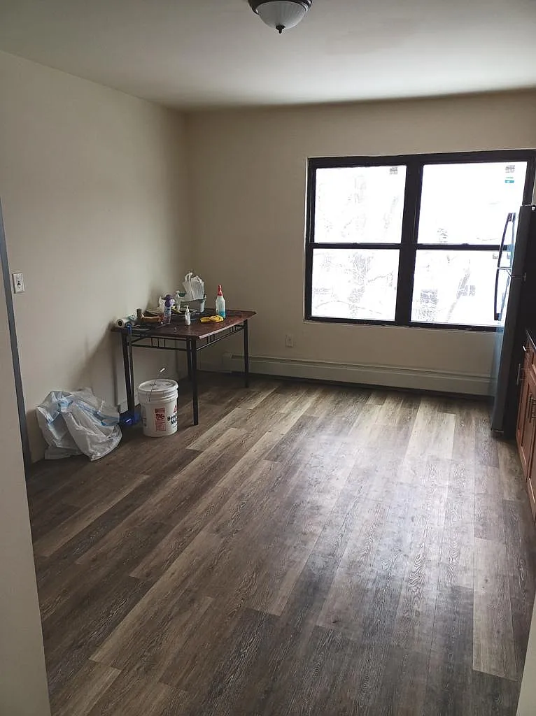 3 bed, 1308 sqft, $2,000 — Photo 3