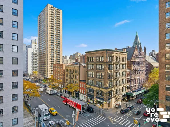 142 East 16th Street image 7 of 7