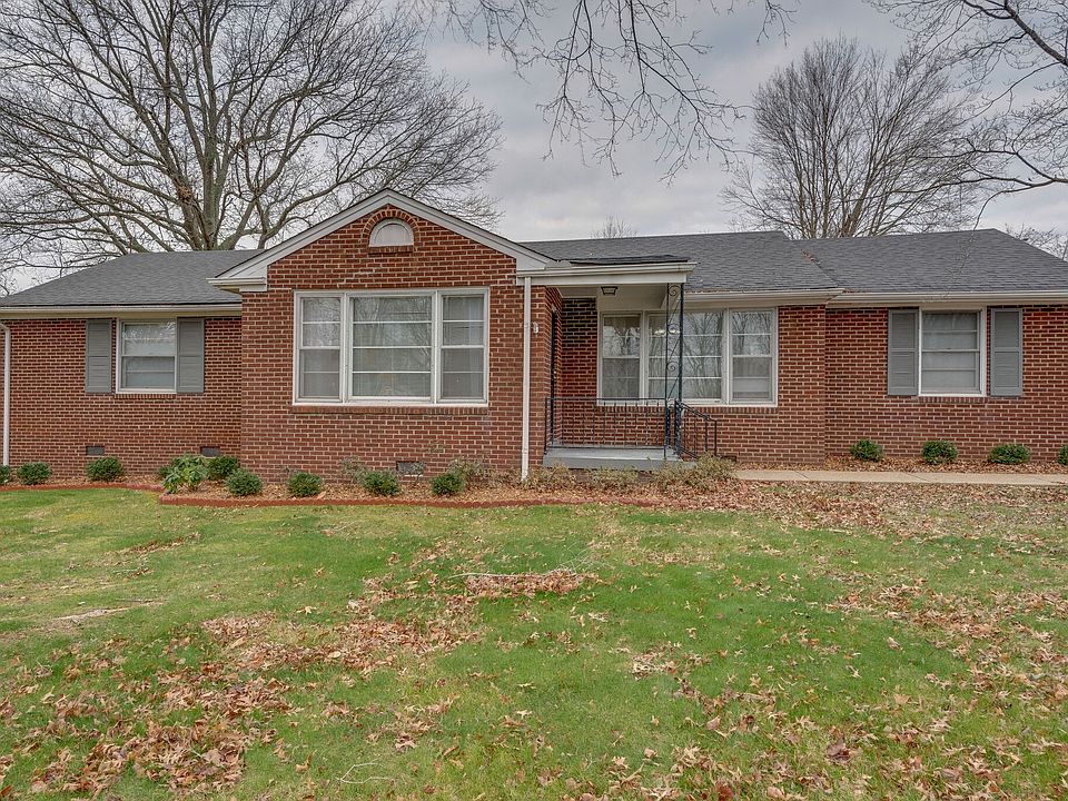 1st image of 53 West Dr