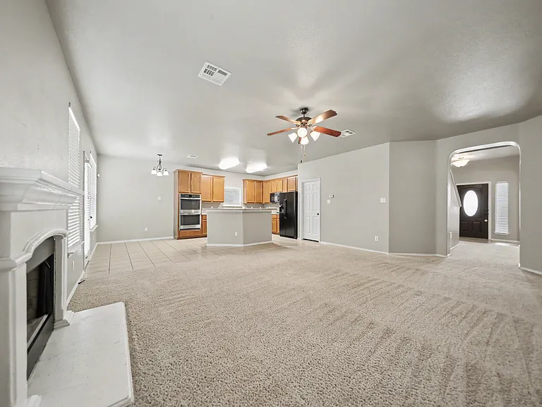 2203 Ryan Dr — Photo 10