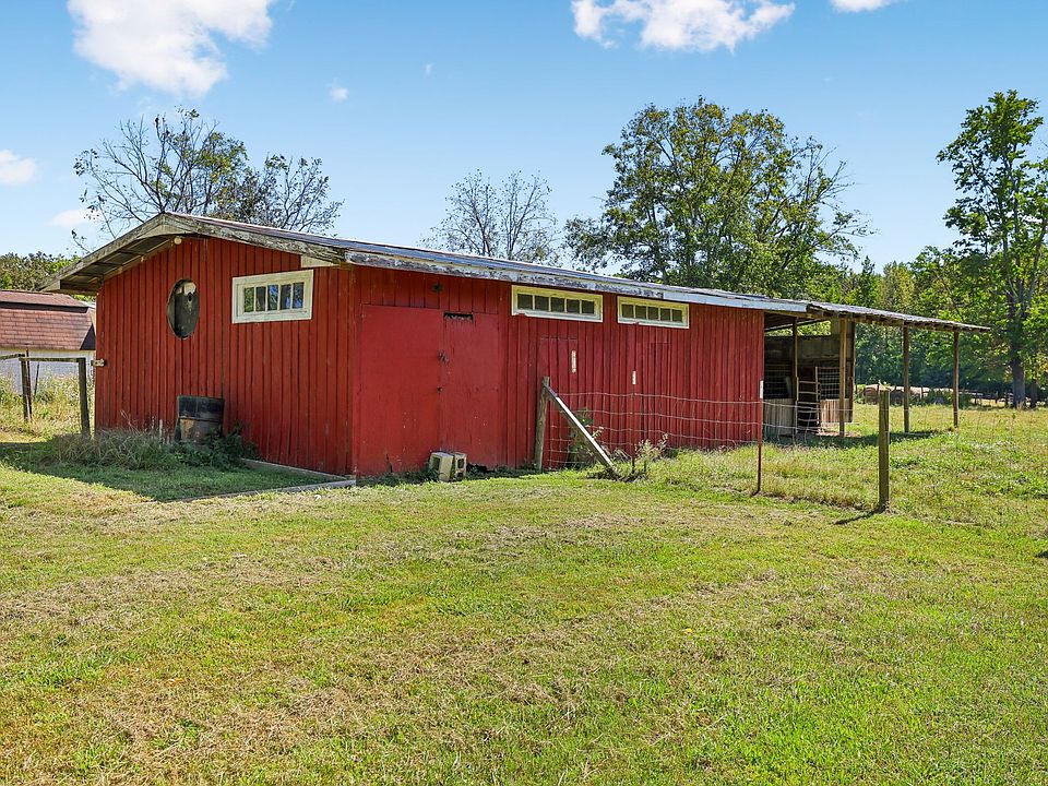 1st image of 1683 Boynton Valley Rd