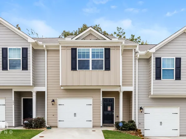 306 Highwood Ln, East Pt, GA 30344