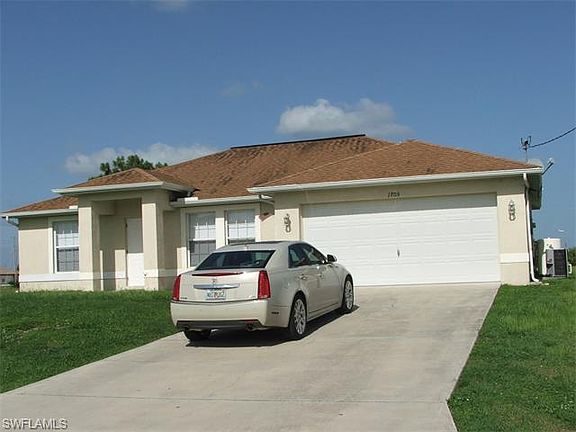 2nd image of 1705 NW 14th Pl