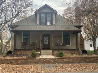 946 S 3rd St, Clinton, IN 47842