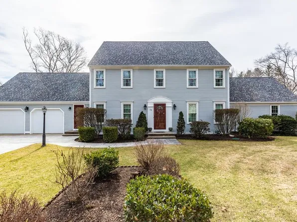 29 Aspen Ln, Greenville, RI 02828