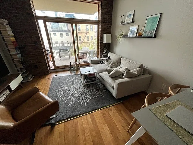 69 Huron St #6A — Photo 2