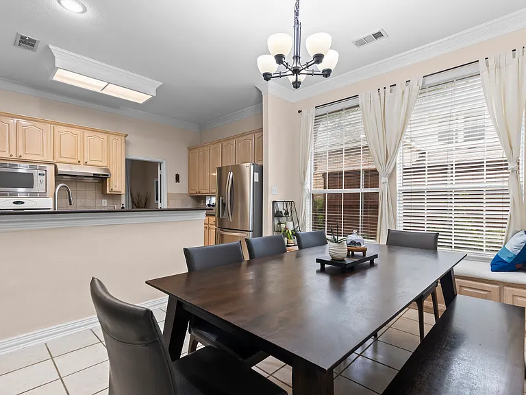 3513 Sandy Trail Ln — Photo 14