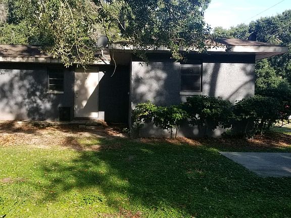 2nd image of 707 2nd St