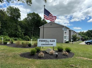 11 Fishkill Glen Dr UNIT B, Fishkill, NY 12524