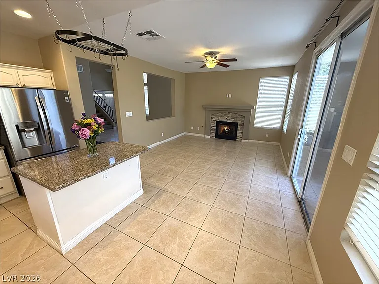 136 Serenade Ct — Photo 10