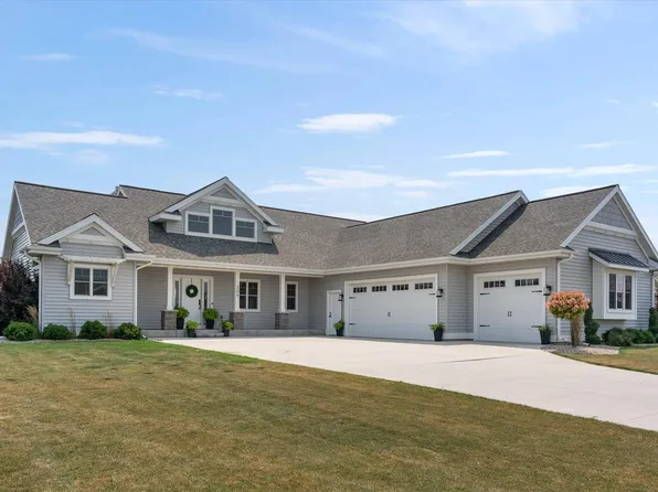 209 Westfield COURT, Oostburg, WI 53070