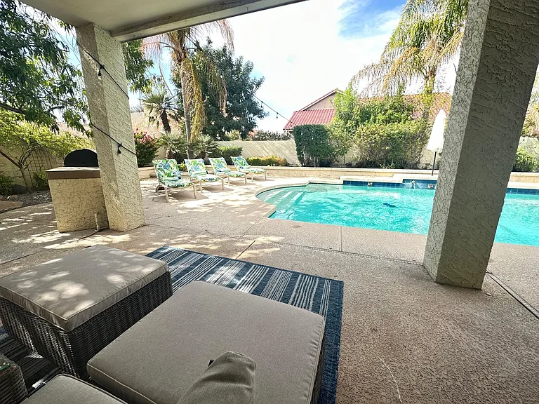 2118 E Marquette Dr — Photo 15