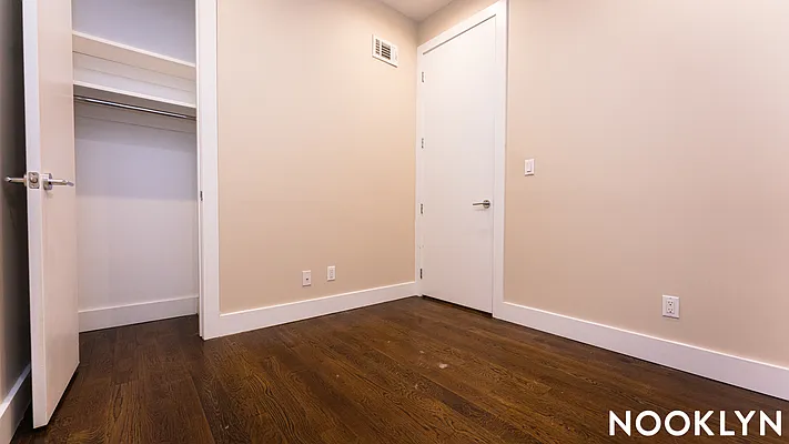 Rented by Nooklyn NYC LLC | media 28