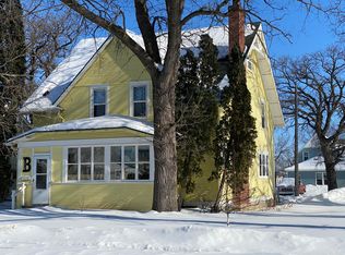 112 Markley Ave S, Thief River Falls, MN 56701