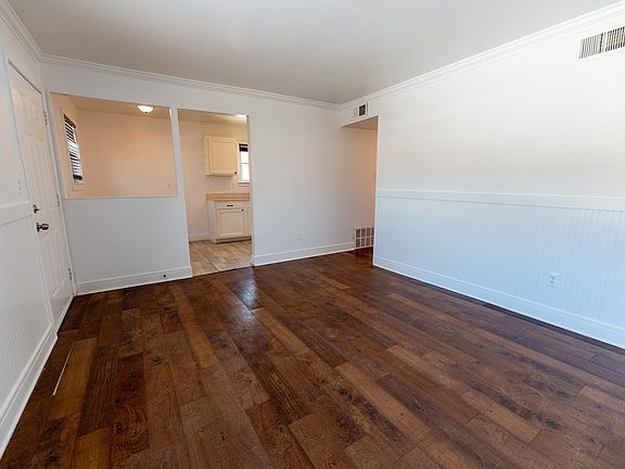 5th image of 231 W Columbia Ave