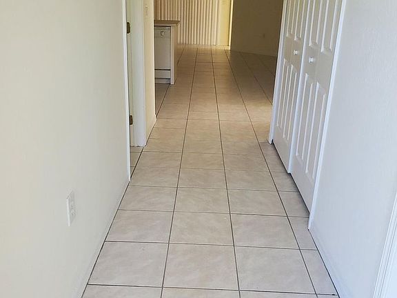 2nd image of 1110 Abrams Blvd