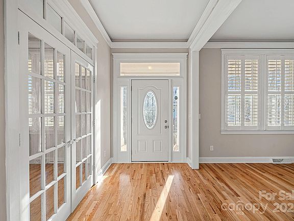5th image of 157 Water Oak Dr