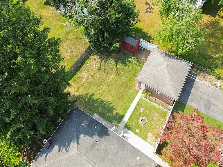38 Carlson Ct #1 — Photo 3