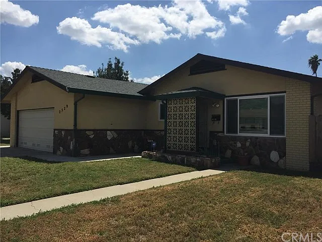 2529 N Parsons Ave photo 1