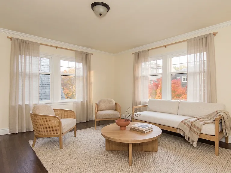 571 Valley St #5 — Photo 3