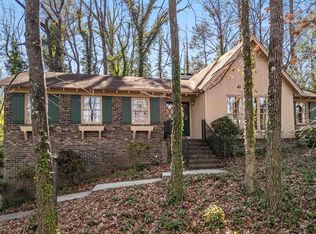 3443 Meadow Woods Dr, Birmingham, AL 35216
