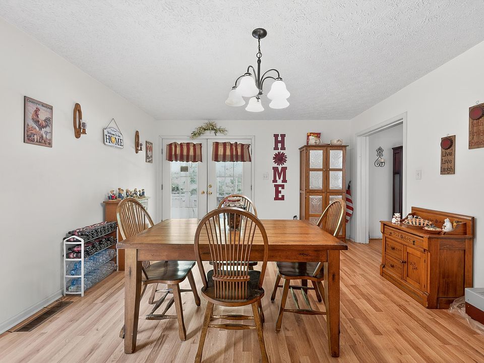47th image of 1313 Grinders Mill Rd