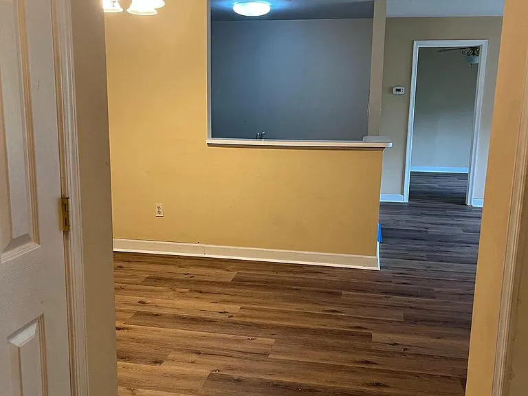 2322 Falls Gable Ln #J — Photo 2