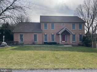 49 Mayberry Ln, Mechanicsburg, PA 17050