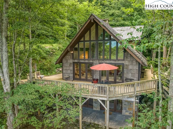 200 Rock Cove Court, Seven Devils, NC 28604