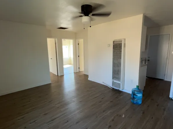 4327 E Kaviland Ave, Fresno, CA 93725