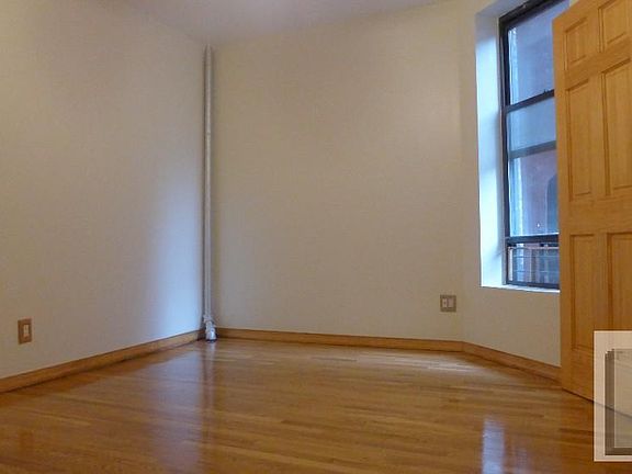 3rd image of 3 W 122nd St APT A3