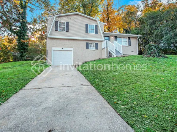 1658 Pine Glen Cir, Decatur, GA 30035