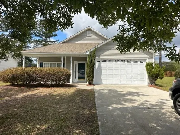 1007 Plum Leaf Ct, Leland, NC 28451