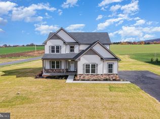 205 Mountain View Rd, Mount Holly Springs, PA 17065