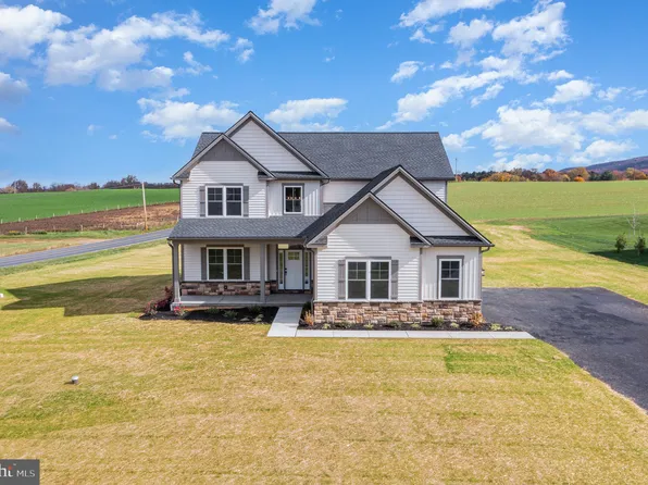 205 Mountain View Rd, Mount Holly Springs, PA 17065