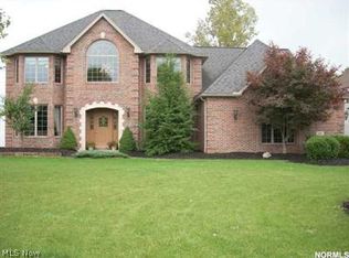 19945 Shenandoah Rdg, Strongsville, OH 44149