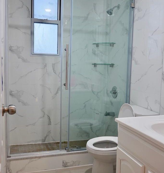 1st image of 241 Bay 11 St