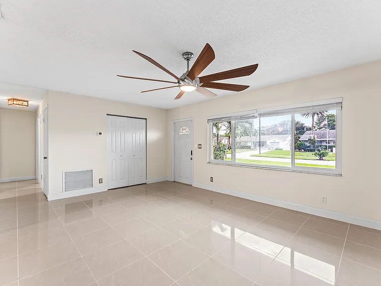 18443 Ruffian Way — Photo 4