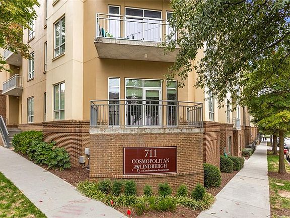 5th image of 711 Cosmopolitan Dr NE Unit 207