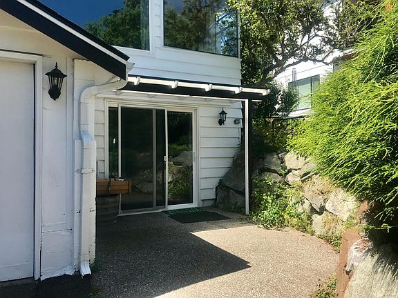 Private entrance and private patio to MIL unit.