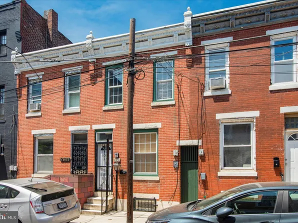 1904 Waterloo St, Philadelphia, PA 19122